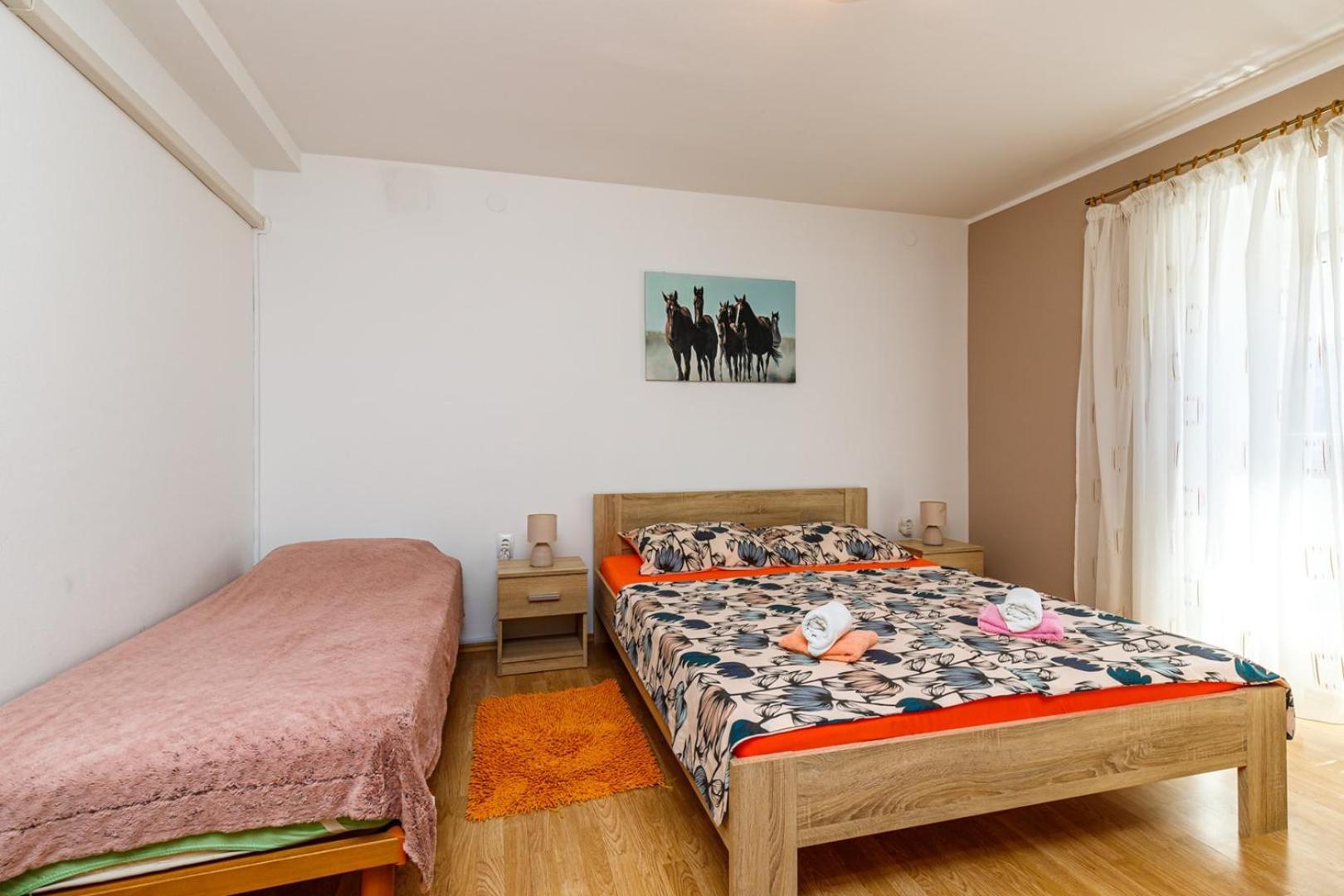 Apartments Mirjana Медулин Экстерьер фото
